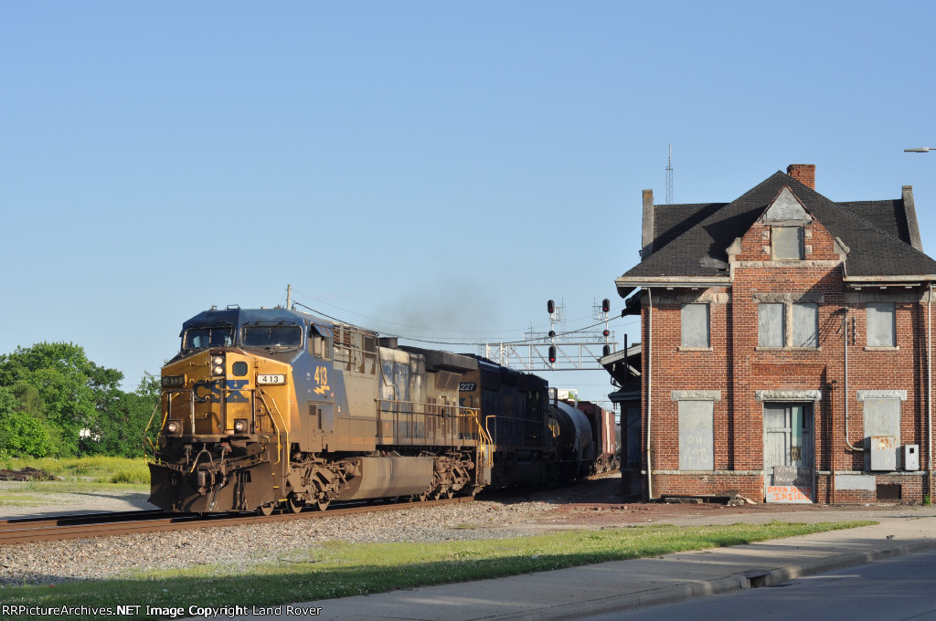 CSXT 413 North